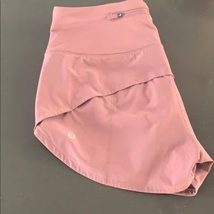 Lululemon high rise speed up shorts